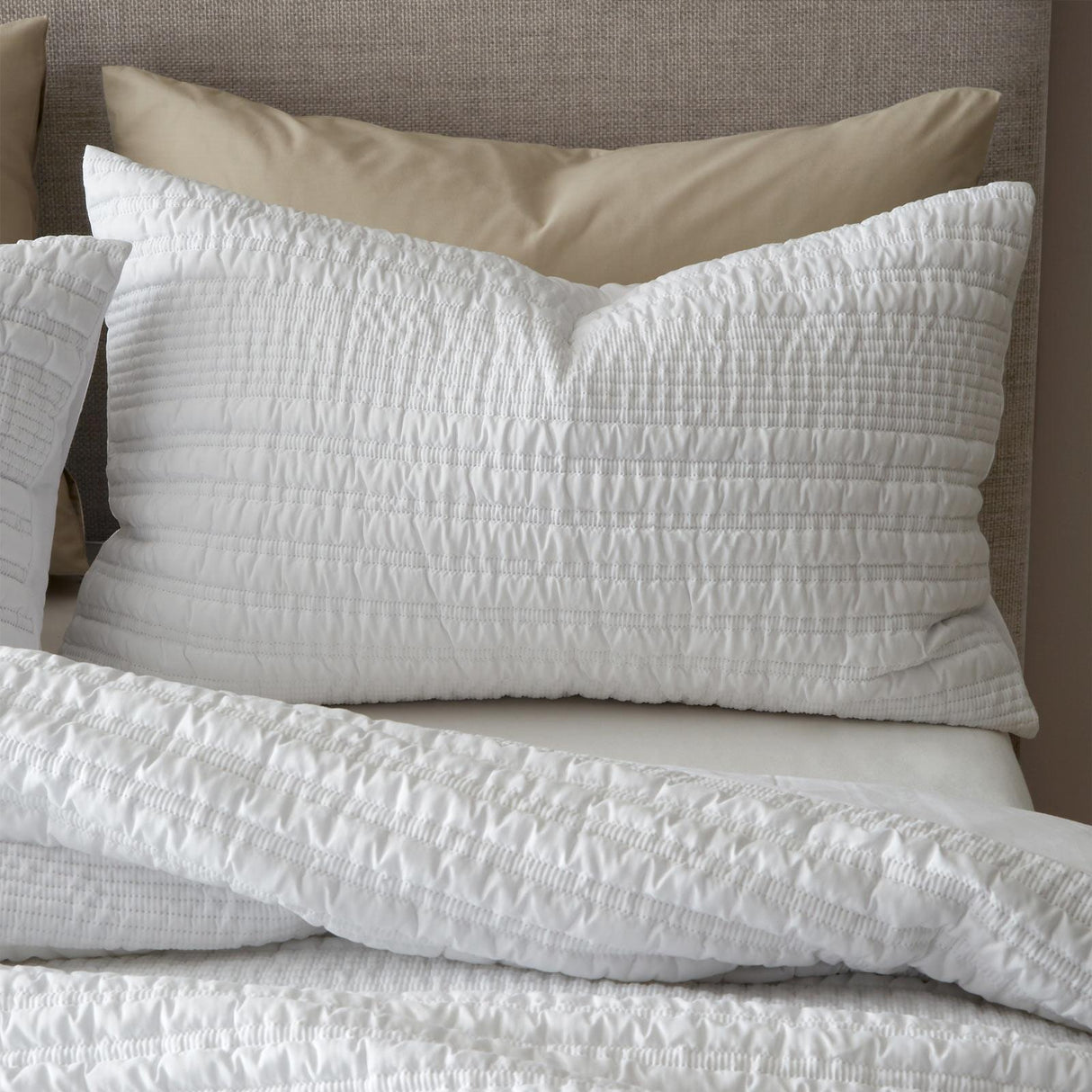 Lennon Stripe Duvet Cover Set by Catherine Lansfield