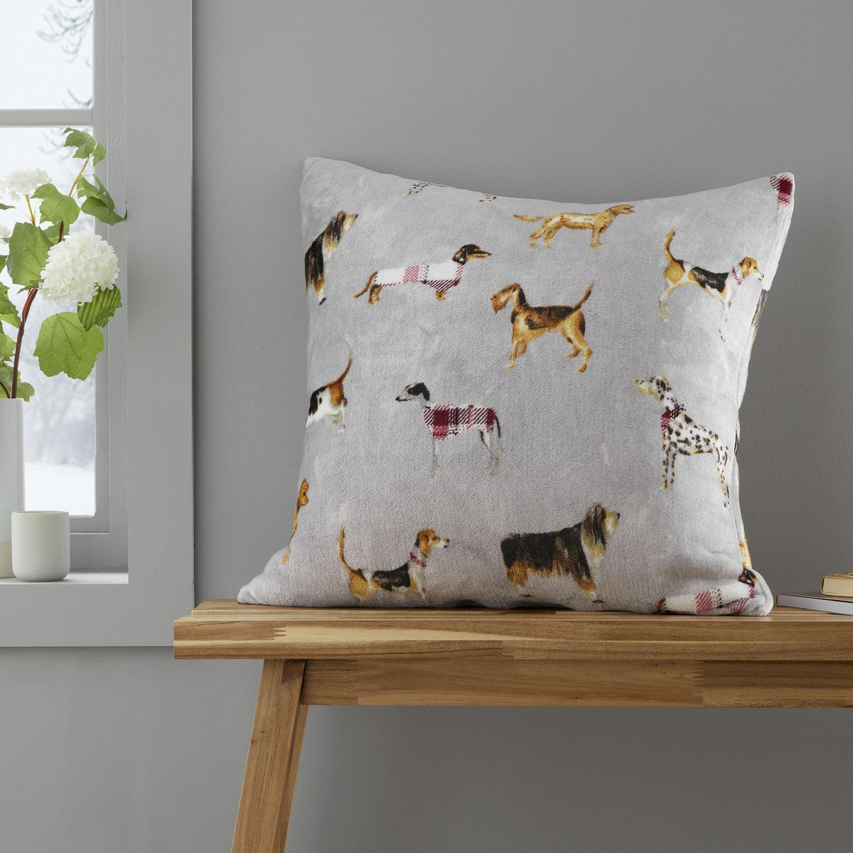 Catherine Lansfield Country Dogs Filled Cushion