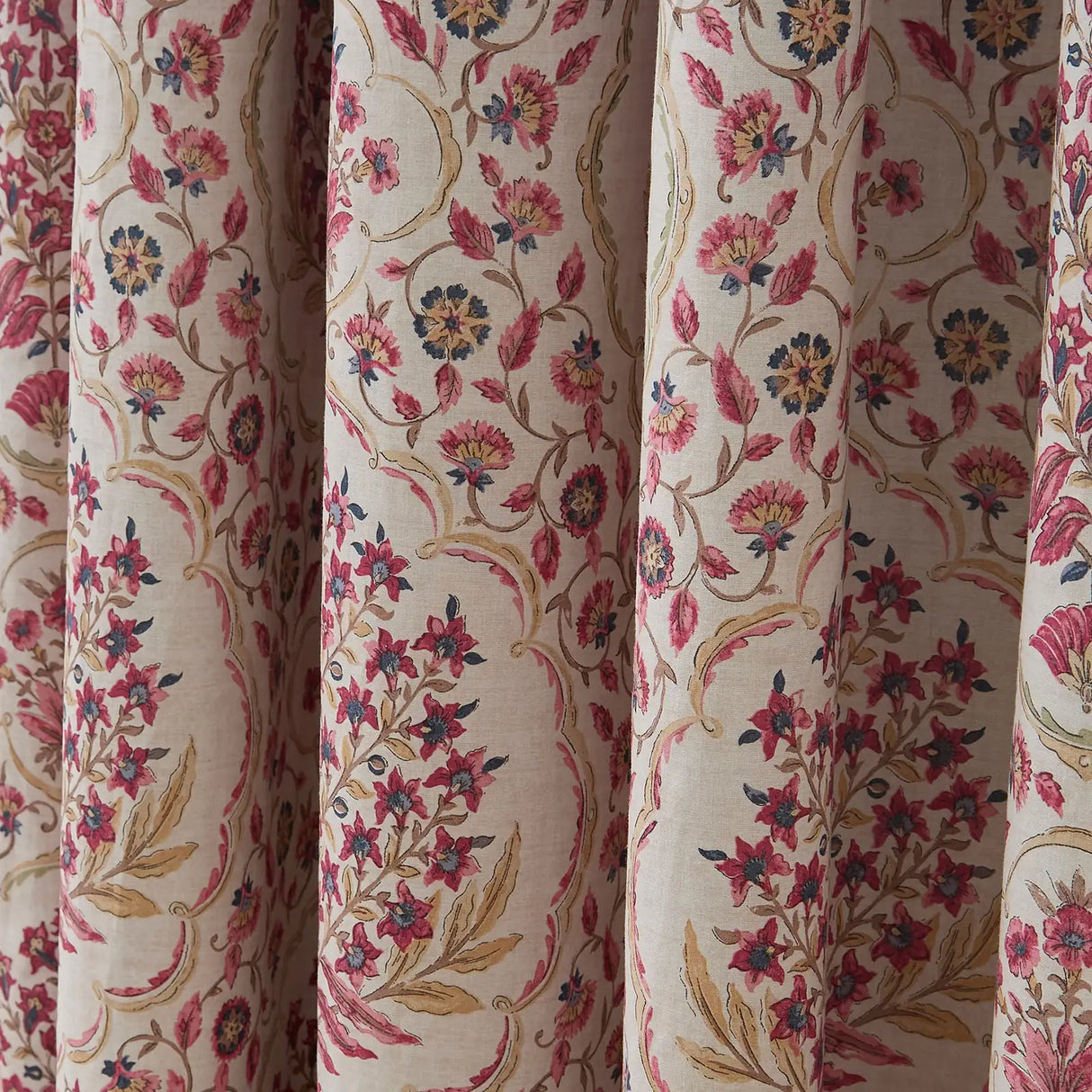 Ashmead Berry Pencil Pleat Curtains Pair - product image 3