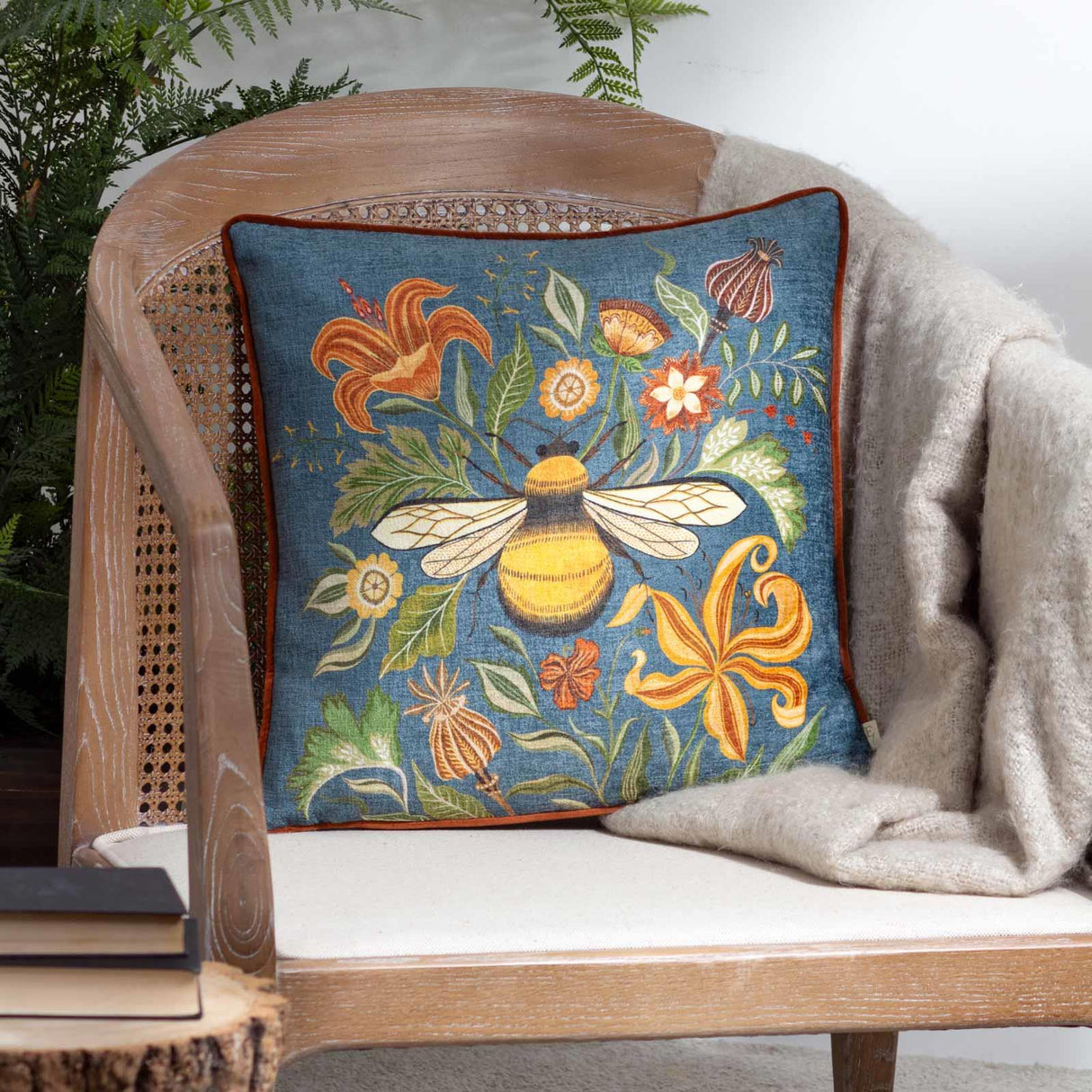 Hawthorn Bee Cushion Cover 17" x 17" (43cm x 43cm) by Evans Lichfield 7