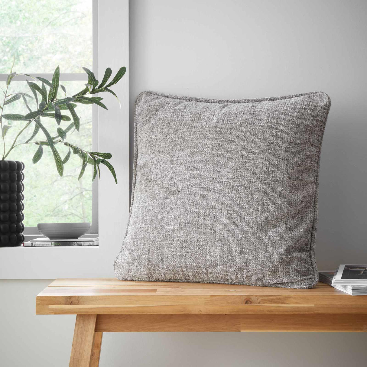 Catherine Lansfield Wilson Plain Filled Cushion 45cm x 45cm 7