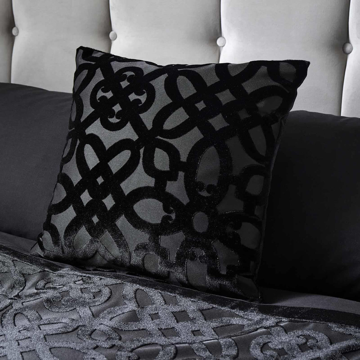 Catherine Lansfield Lattice Filled Cushion - Black