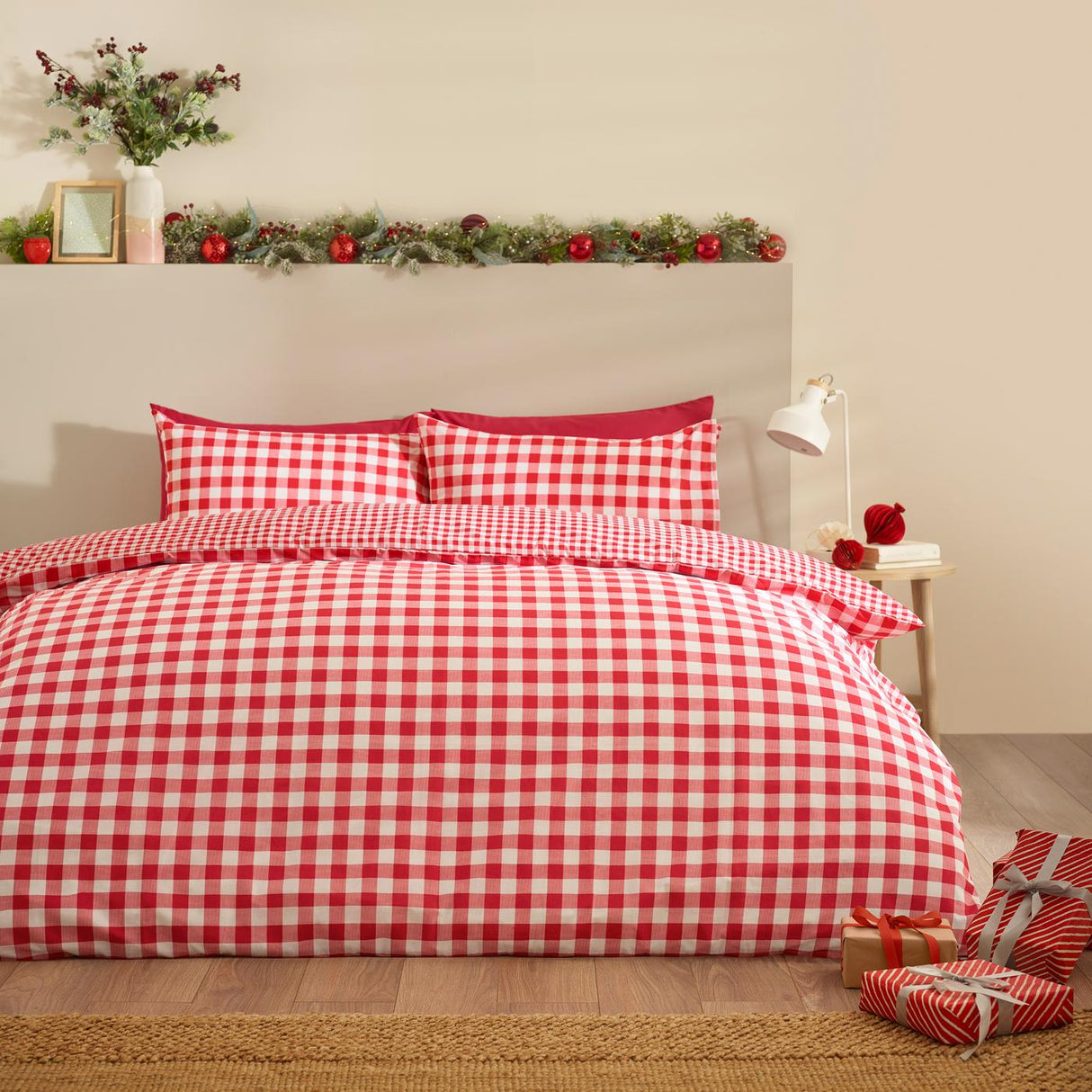 Catherine Lansfield Bamford Gingham Check Reversible Duvet Cover Set with Pillowcase Red