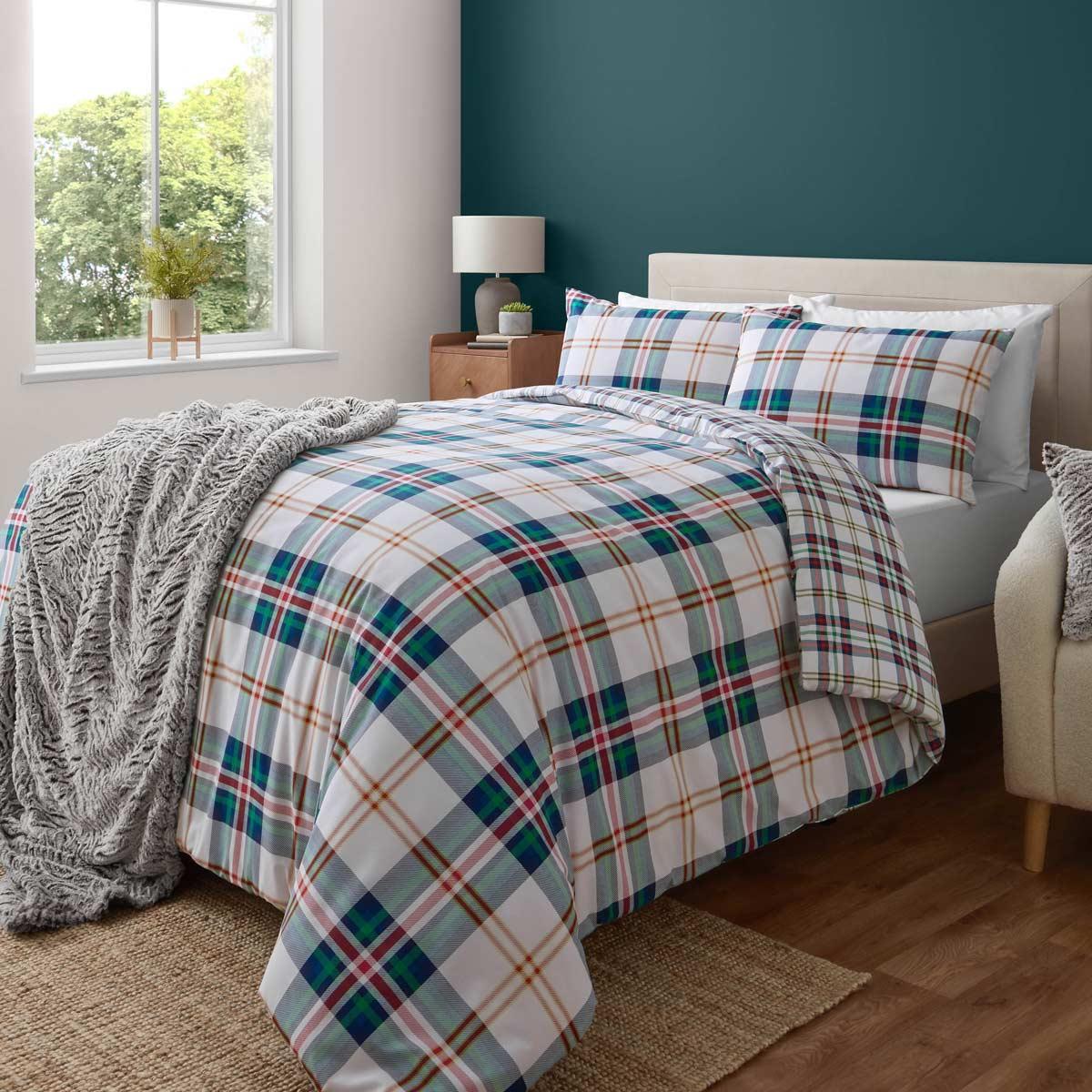 Kelso Check Duvet Cover Set by Catherine Lansfield