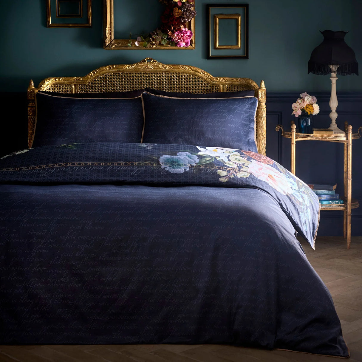 Bouquet List Navy 100% Cotton Duvet Cover Set - product image 4