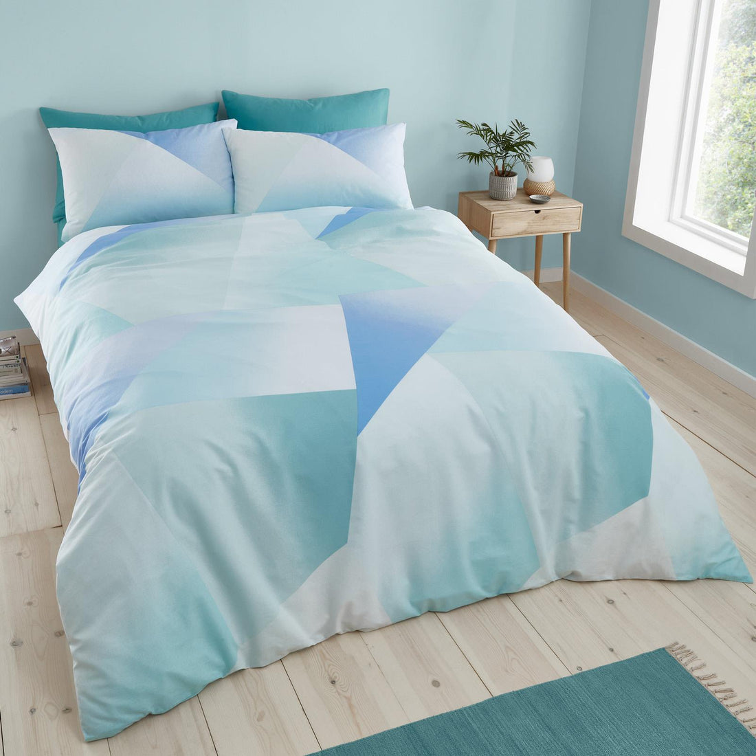 Catherine Lansfield Ombre Larsson Geo Green Duvet Cover Set