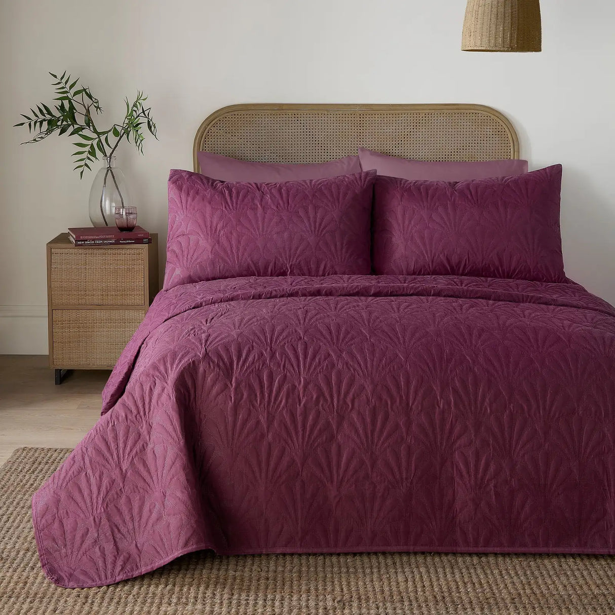 Cavali Berry Bedspread 200cm x 230cm - main product image