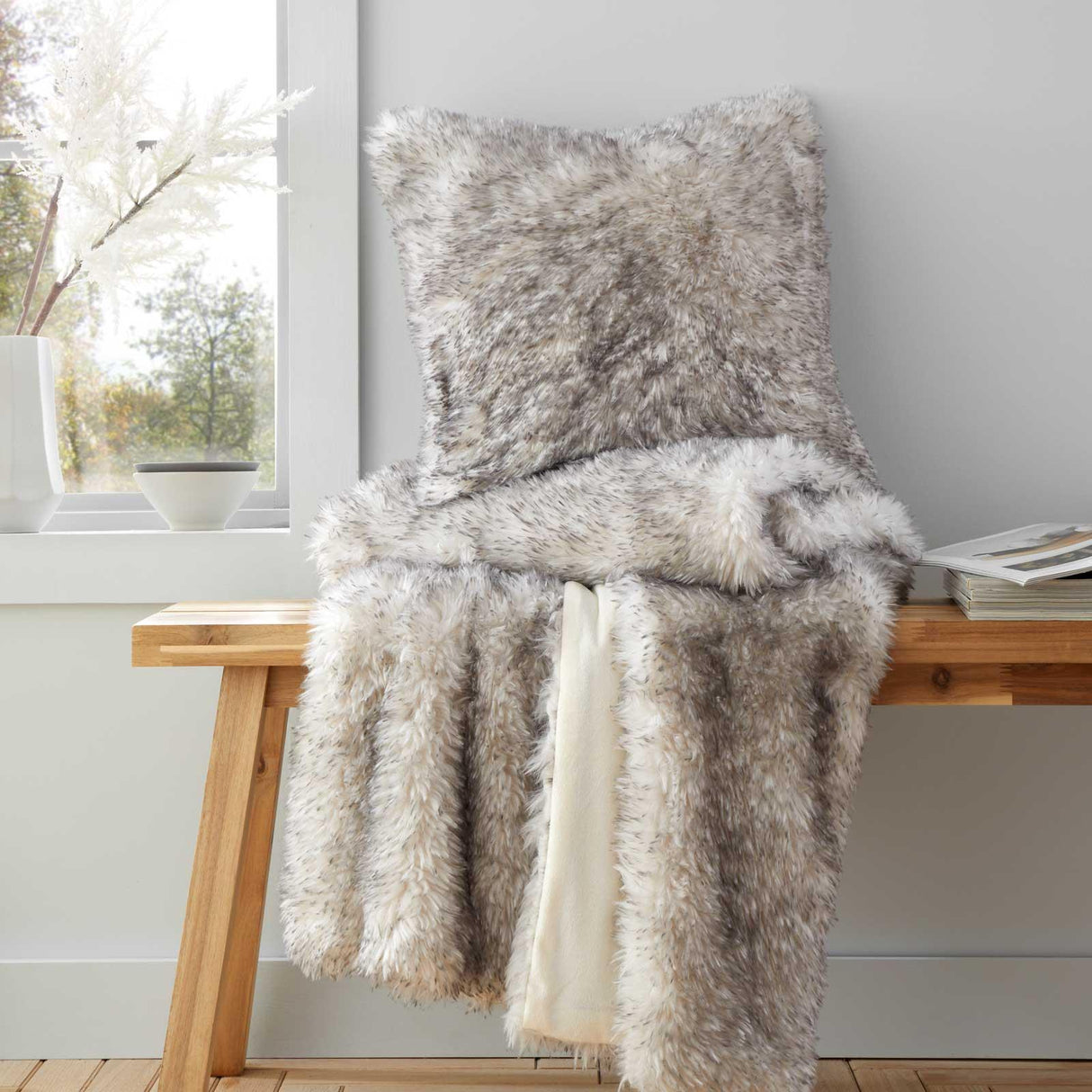 Catherine Lansfield Arctic Fox Faux Fur Filled Cushion 4