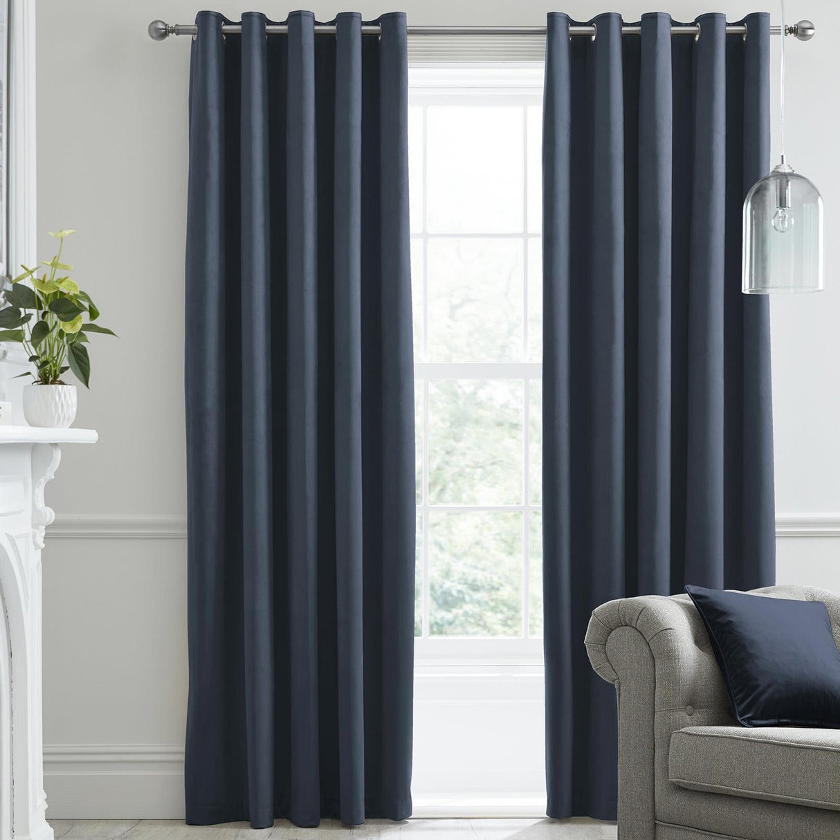 Laurence Llewelyn-Bowen Montrose Velvet Blackout Ready Made Eyelet Curtains - Navy