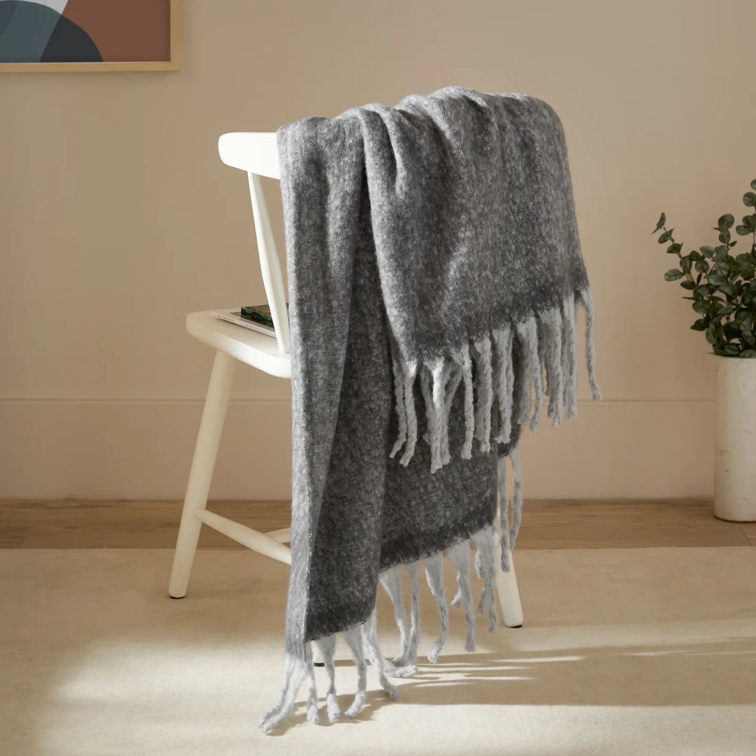 Cozy Woven Tasselled Throw Charcoal 140 x 180cm