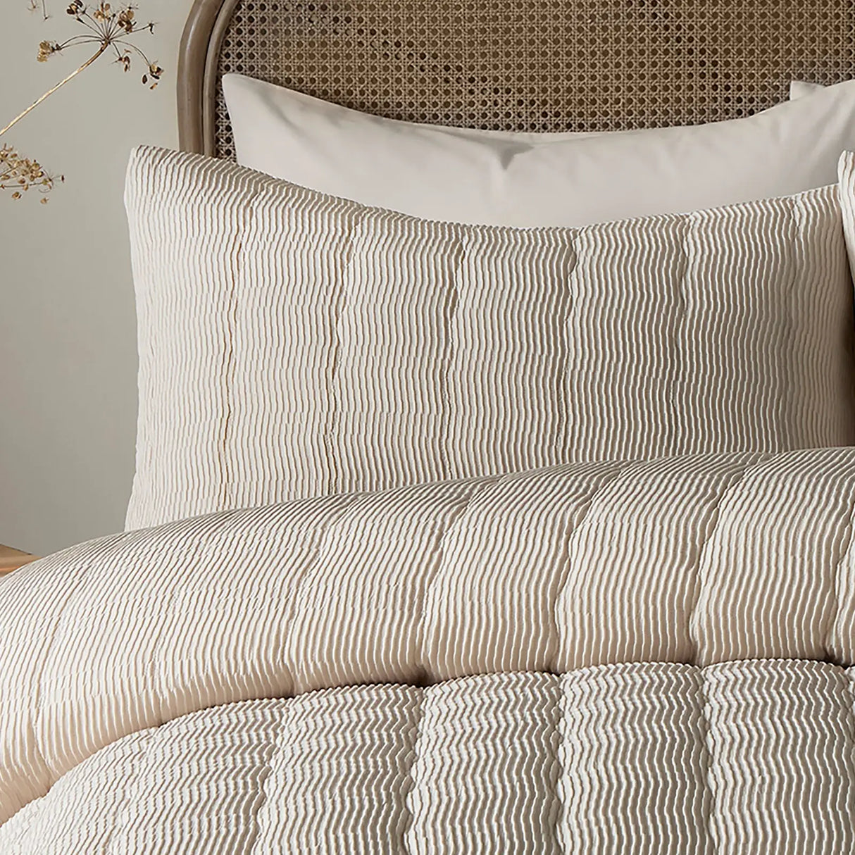 Crinkle Wave Natural Easy Care Duvet Cover Set - product image 2