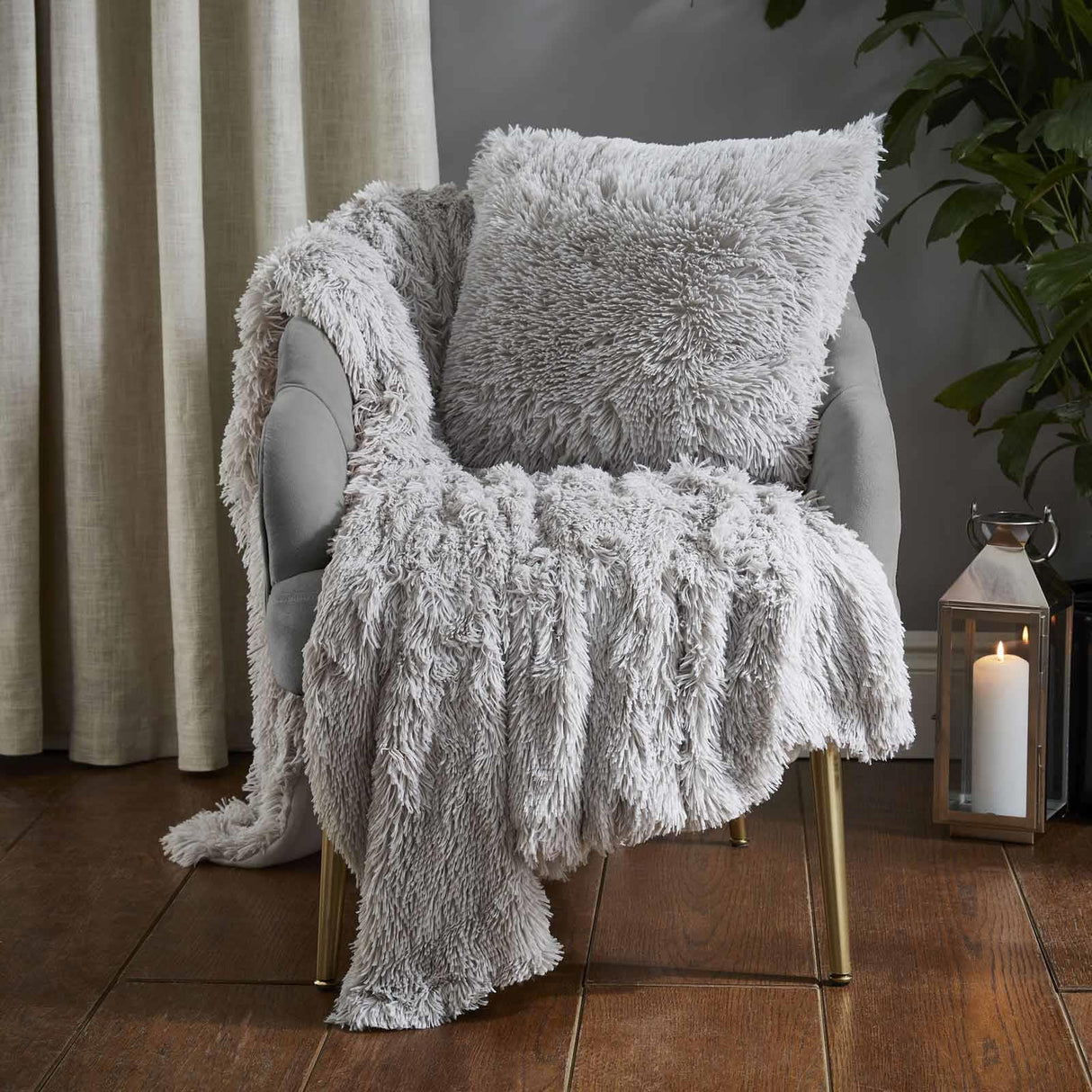 Catherine Lansfield Cuddly Soft Filled Cushion 45cm x 45cm (18" x 18") 35