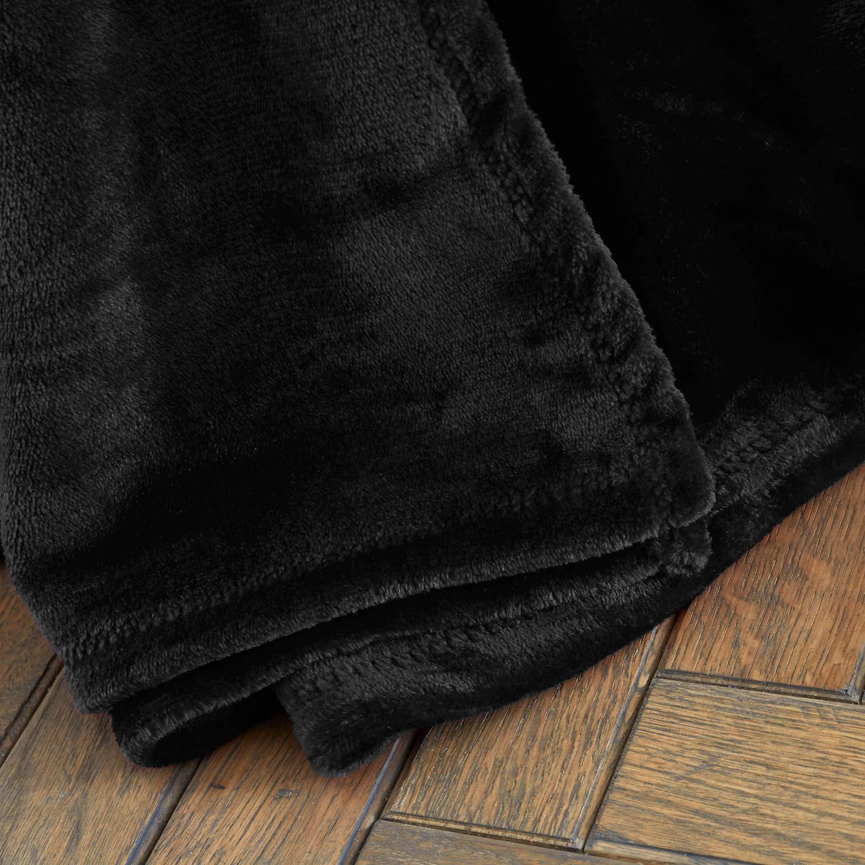 Catherine Lansfield Velvet Touch Cosy Blanket Throw 48