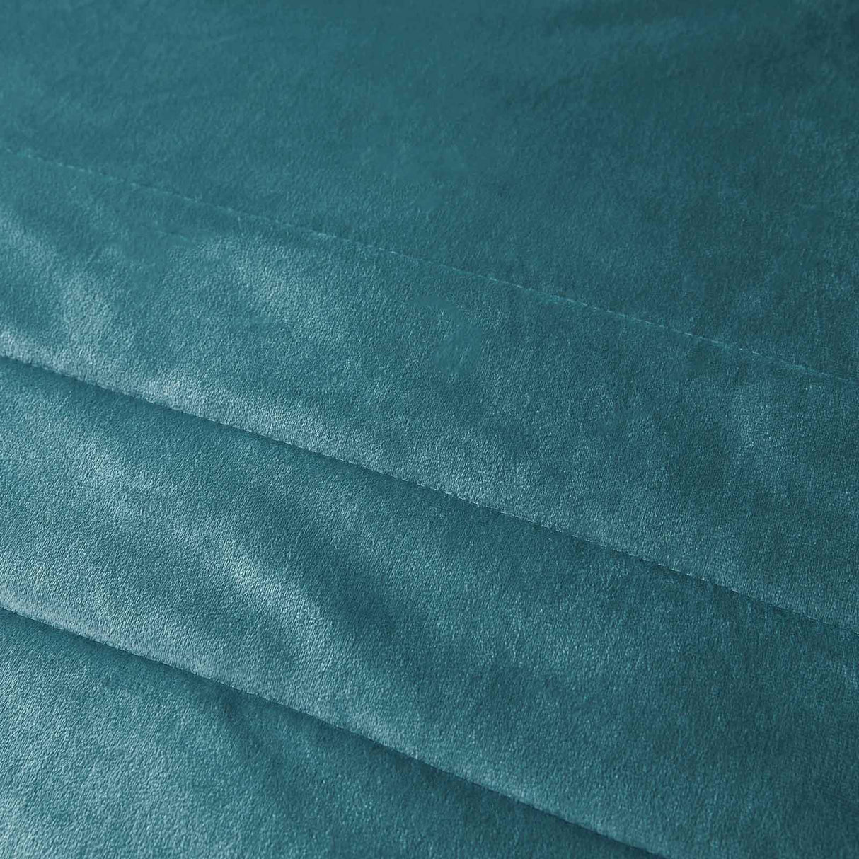 Chic Velvet Bedspread 220cm x 150cm by Laurence Llewelyn-Bowen