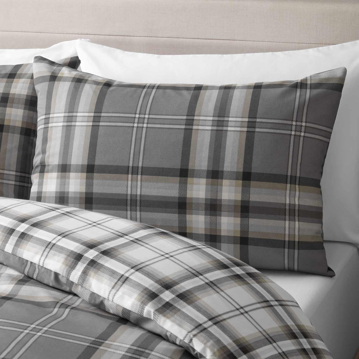 Kelso Check Duvet Cover Set by Catherine Lansfield