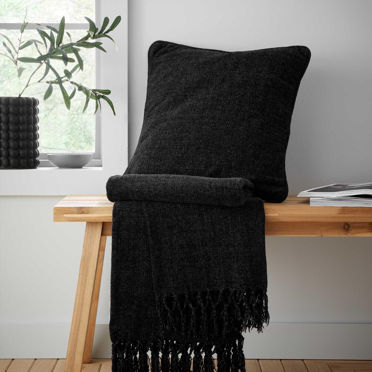 Wilson Plain Chenille Throw Blanket 130cm x 170cm by Catherine Lansfield