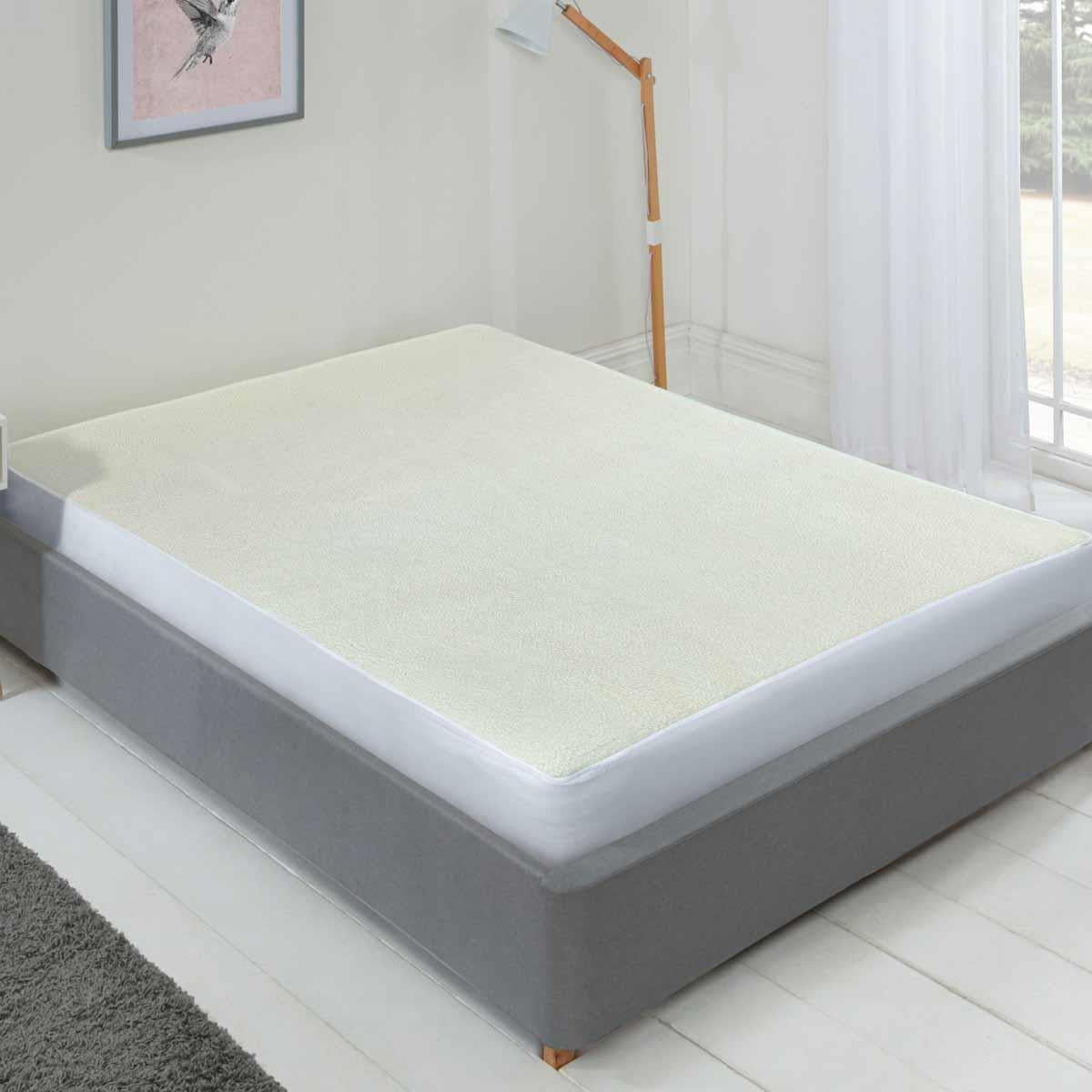Thermal Fleece Underblanket Mattress Topper Cream by Emma Barclay