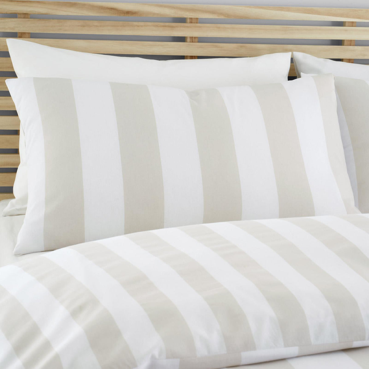 Catherine Lansfield Cove Stripe Reversible Duvet Cover Set with Pillowcase