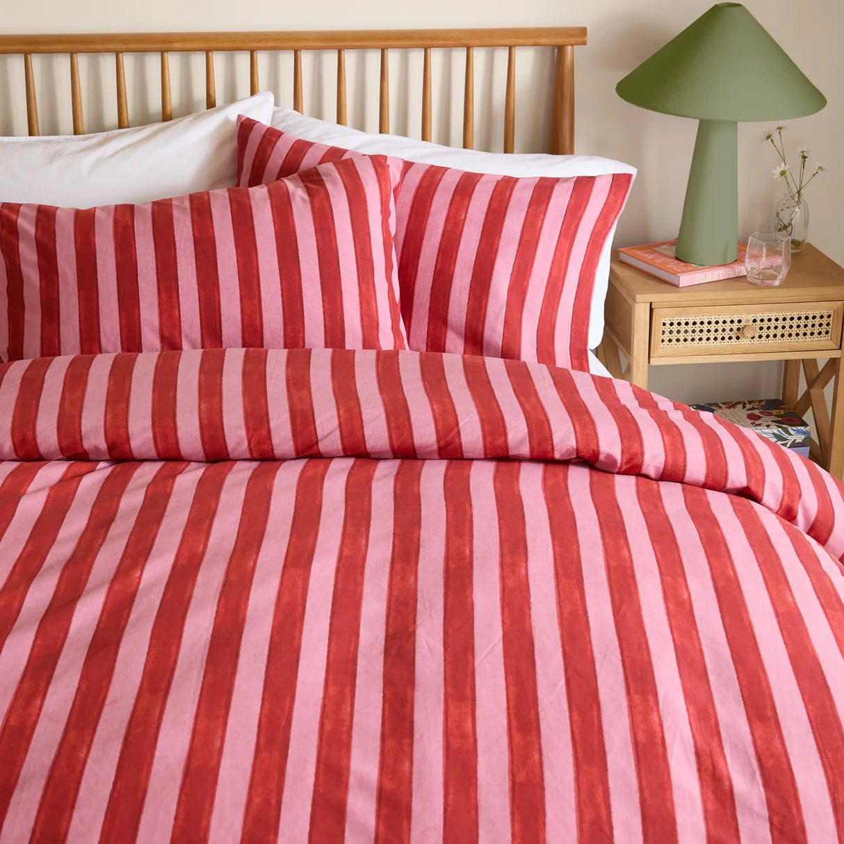 Dual Tone Striped Duvet Cover Set Pink Red - image 3