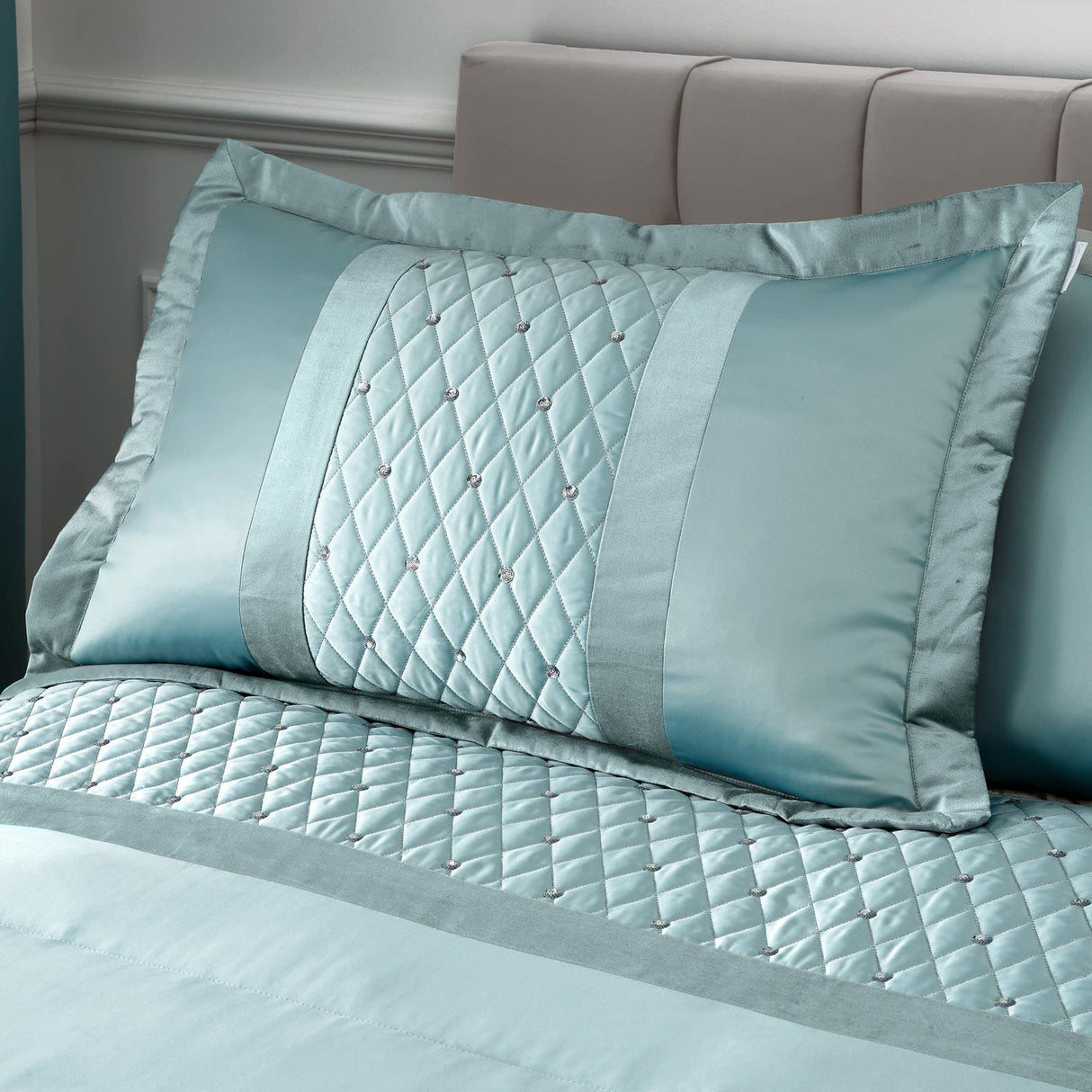 Sequin Cluster Pillowsham Pair by Catherine Lansfield