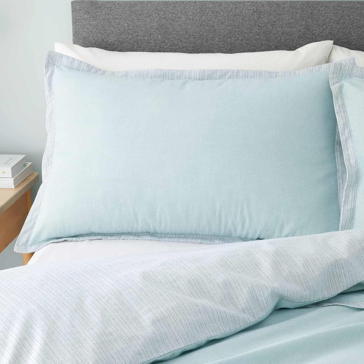 Oslo Textured Trim Duck Egg Duvet Cover Set