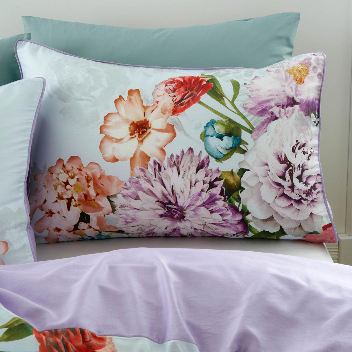 Amaranth Floral Cotton Sateen Duvet Cover Set