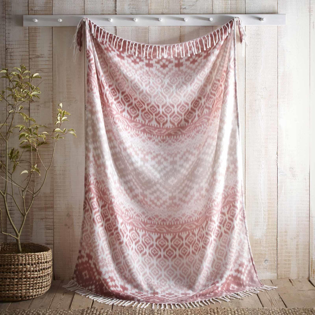 Hygge Sakari Tasselled Blue Cosy Reversible Throw – Terracotta – 130cm x 180cm
