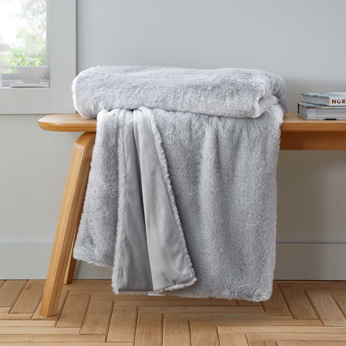 Catherine Lansfield Glamour Throw 130cm x 170cm 7
