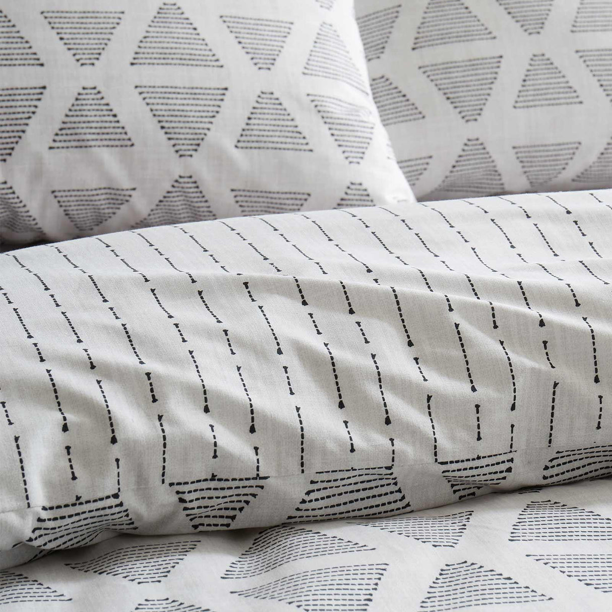 Tufted Print Duvet Cover Set