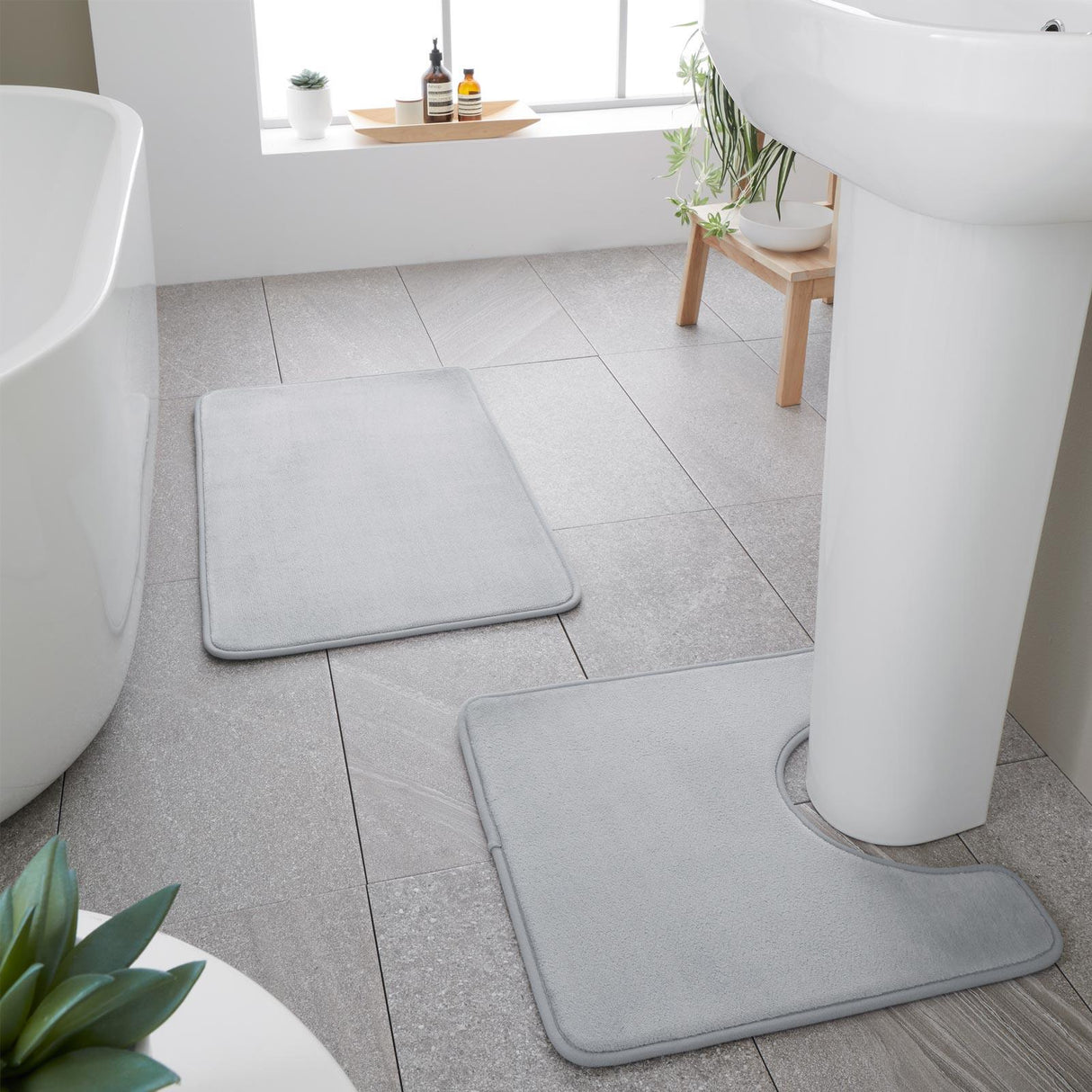 Anti-Bacterial Memory Foam Bath Mat & Pedestal Bathroom Set by Catherine Lansfield