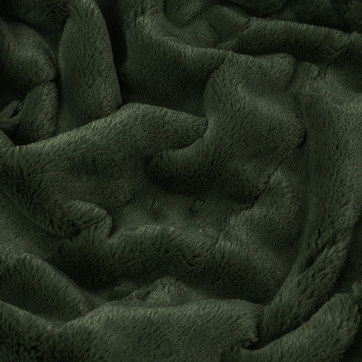 Empress Faux Fur Throw Pine - image 4