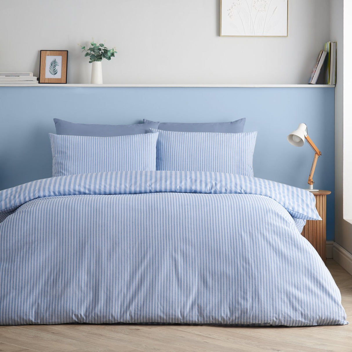 Catherine Lansfield Epping Textured Stripe Reversible Duvet Cover Set with Pillowcase Blue