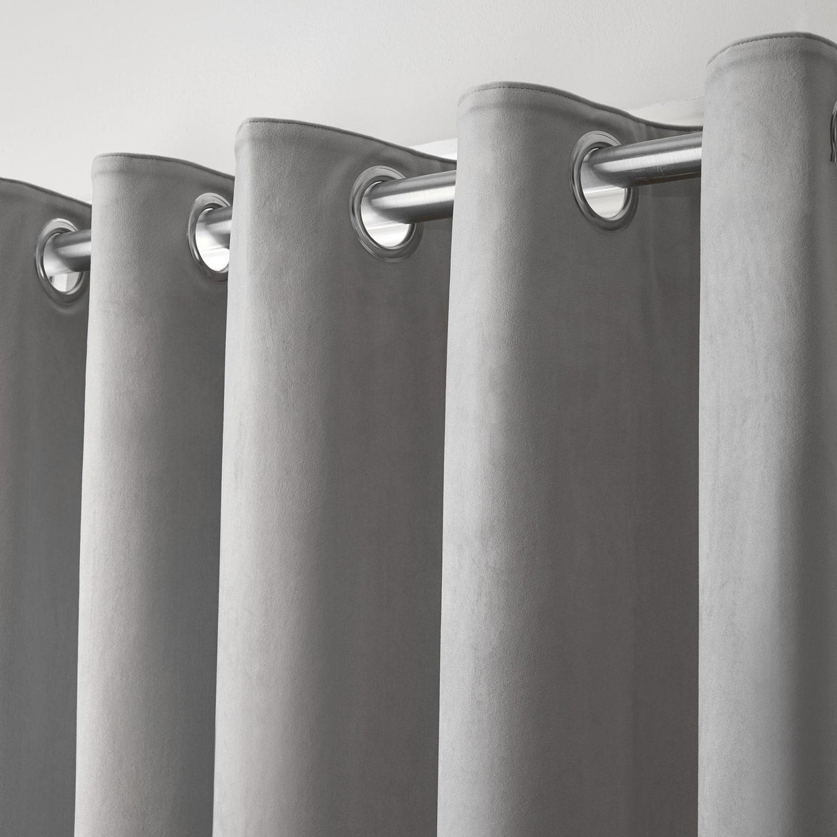 Montrose Velvet Blackout Eyelet Curtains by Laurence Llewelyn-Bowen