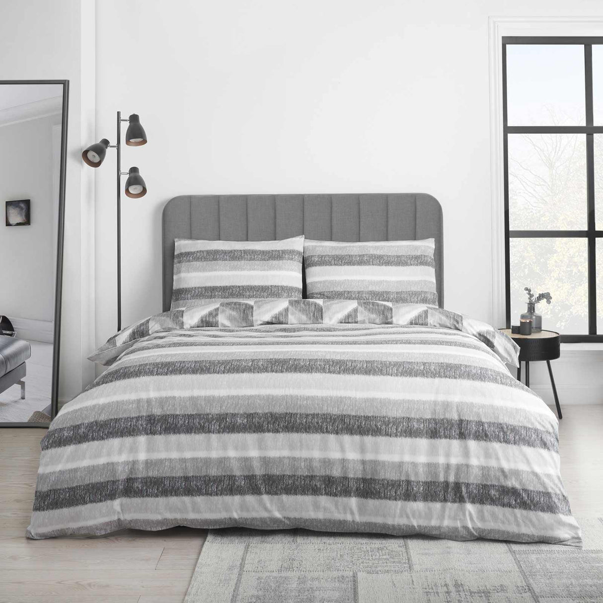 Kamari Stripe Duvet Cover Set