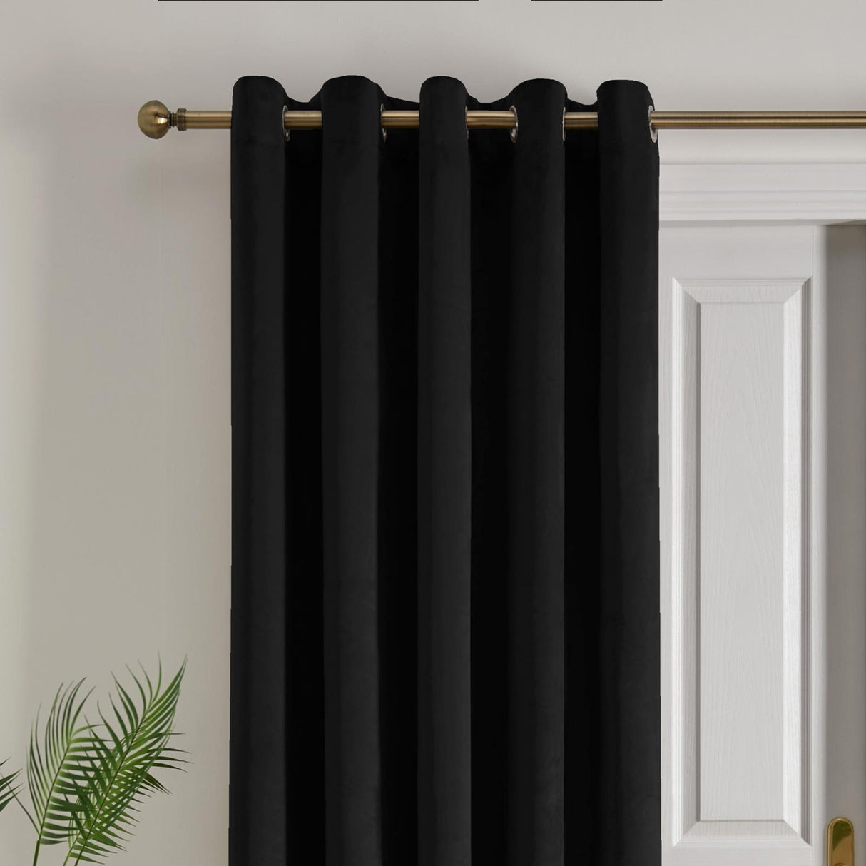 Laurence Llewelyn-Bowen Montrose Blackout Eyelet Single Panel Door Curtain 17