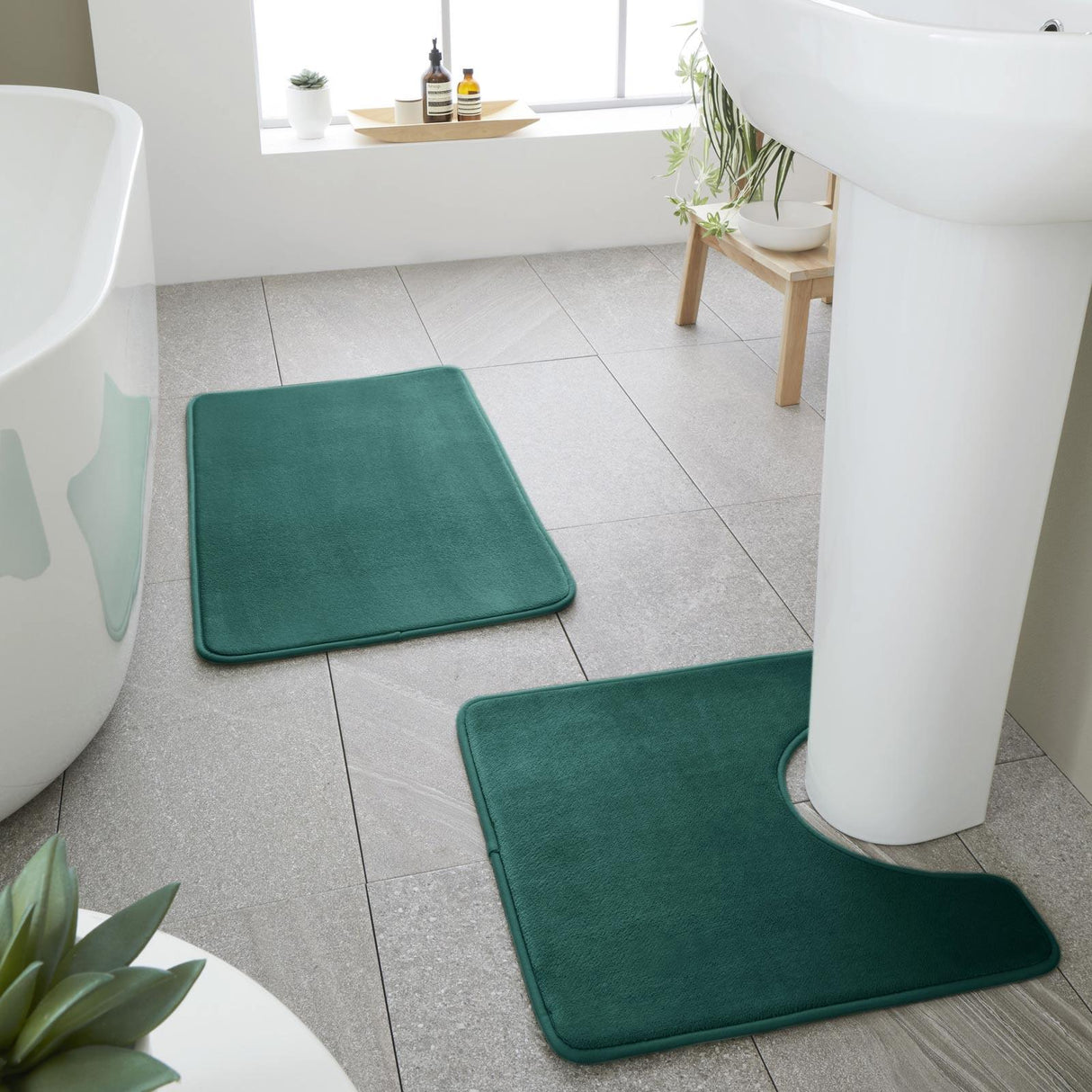 Anti-Bacterial Memory Foam Bath Mat & Pedestal Bathroom Set by Catherine Lansfield