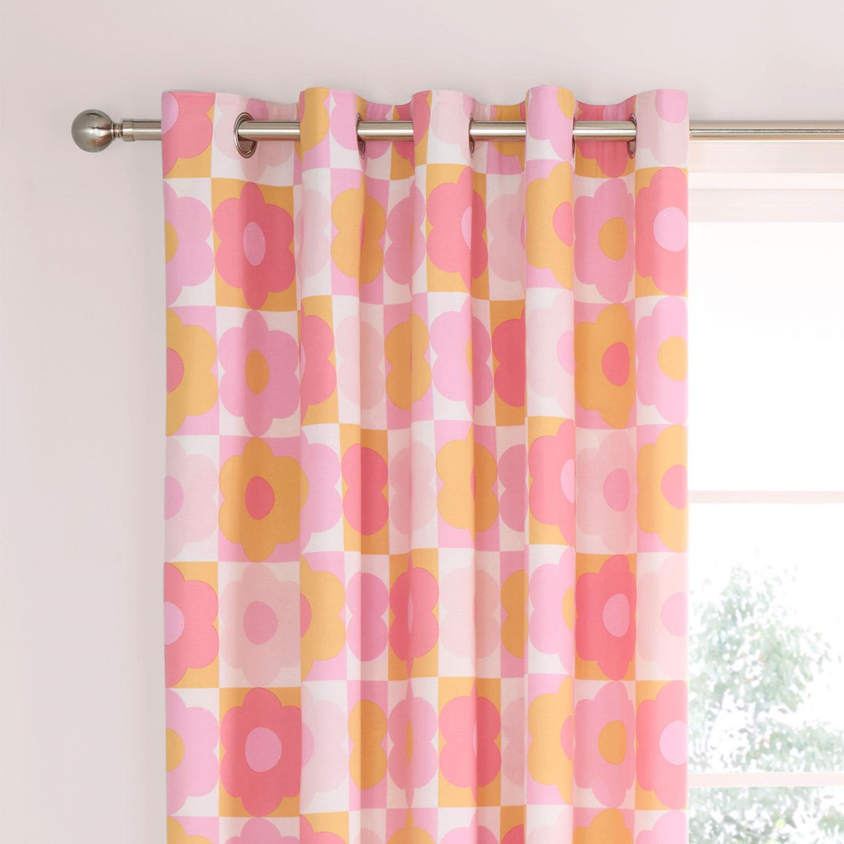 Retro Daisy Eyelet Curtains by Catherine Lansfield