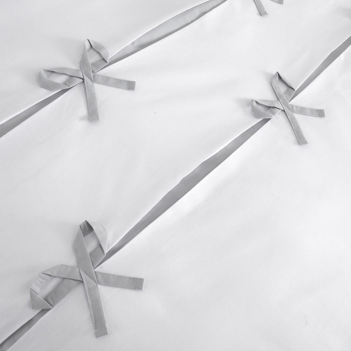 Catherine Lansfield Milo Bow Duvet Cover Set with Pillowcase