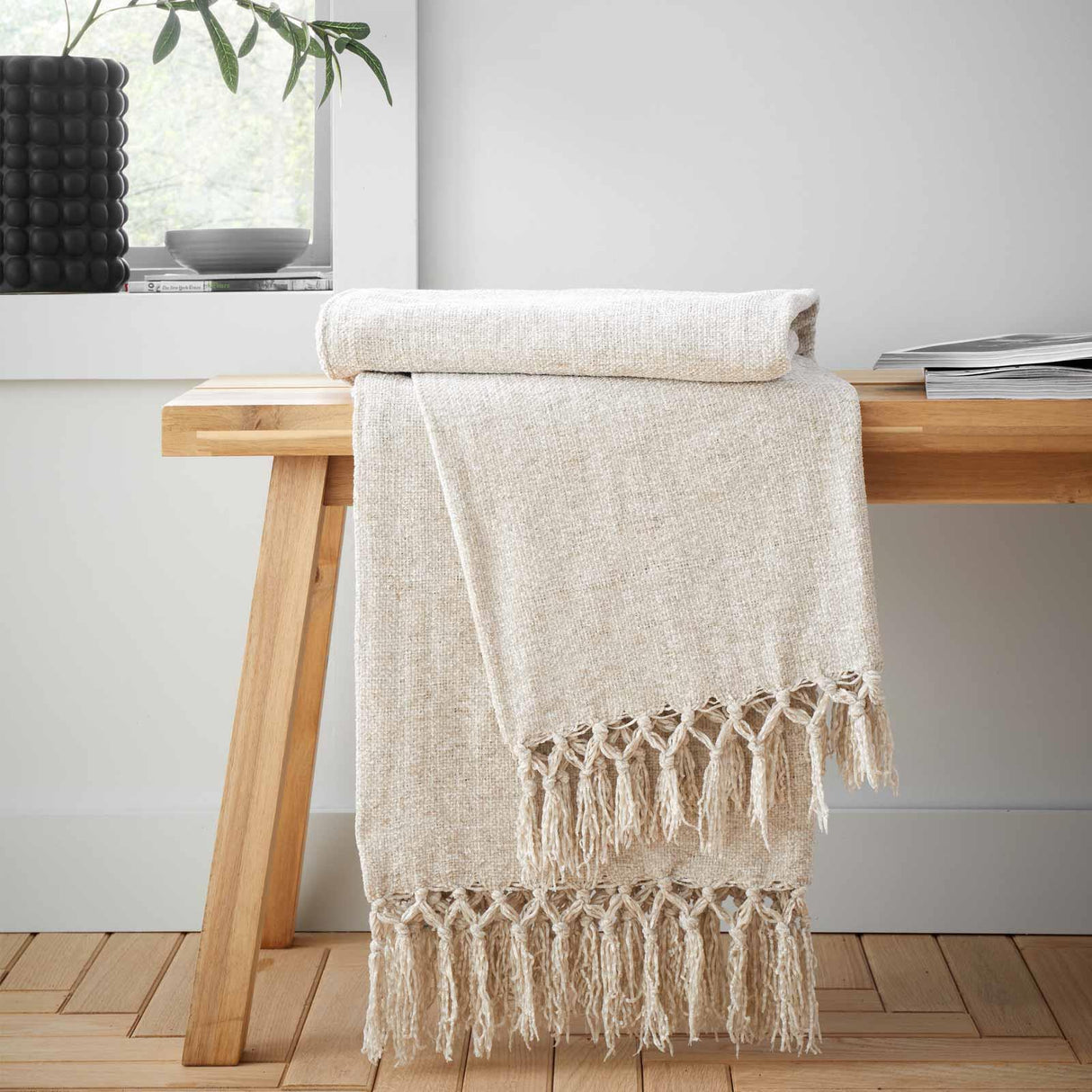 Wilson Plain Chenille Throw Blanket 130cm x 170cm by Catherine Lansfield