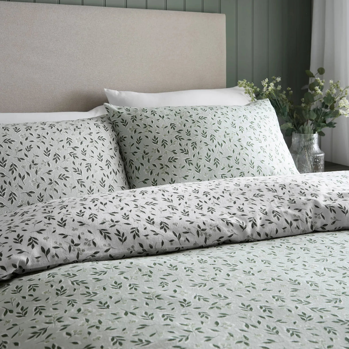 Falling Leaf Green 100% Cotton Duvet Cover Set - product image 2