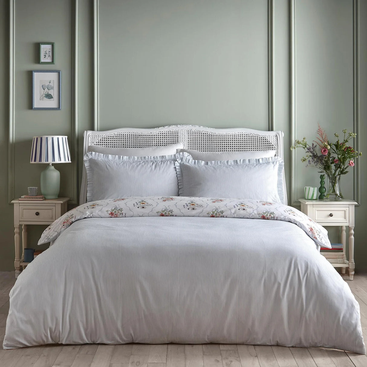 Appletree Style Floral Bouquet 100% Cotton Duvet Cover Set 2