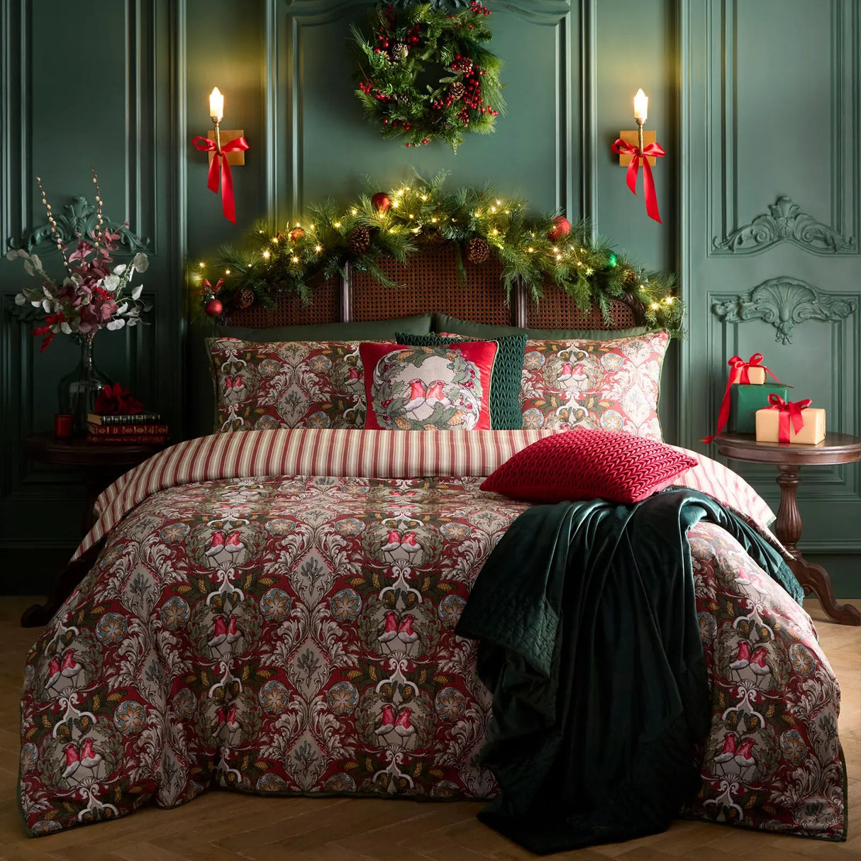 Festive Robin Red Cushion 43 x 43cm - product image 4