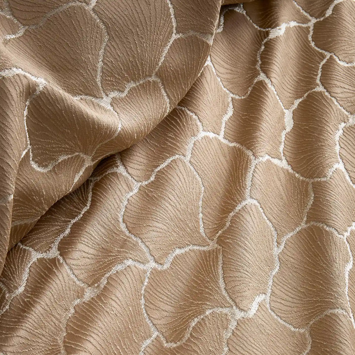 UW Home Soiree Ginko Natural Leaf Jacquard Duvet Cover Set 5
