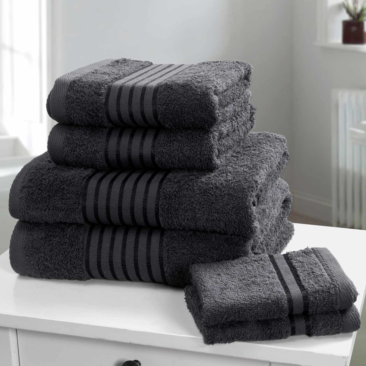 Windsor 500gsm Towel Bale Collection by Rapport Home