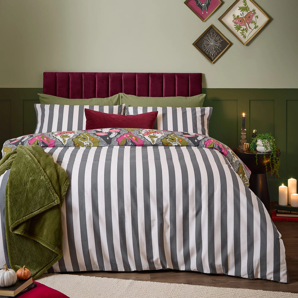 Hallowquin Spooky Reversible Duvet Cover Set image 2