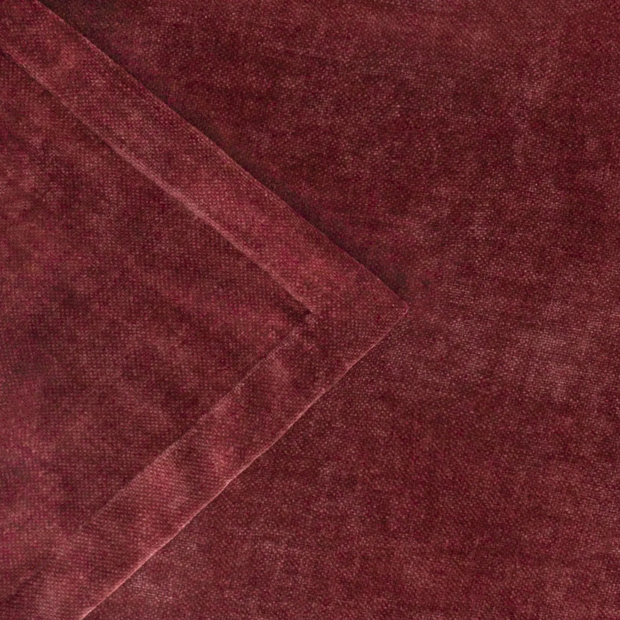 Heavy Chenille Velvet Throw Beetroot - image 3