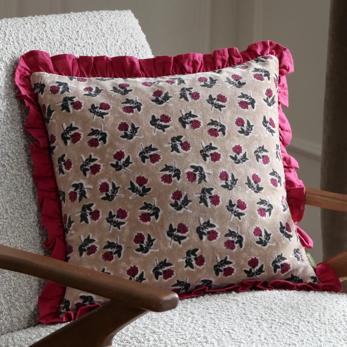 Kemble 100% Cotton Violet / Cerise Cushion Cover or Filled Cushion 45cm x 45cm - additional product view 1