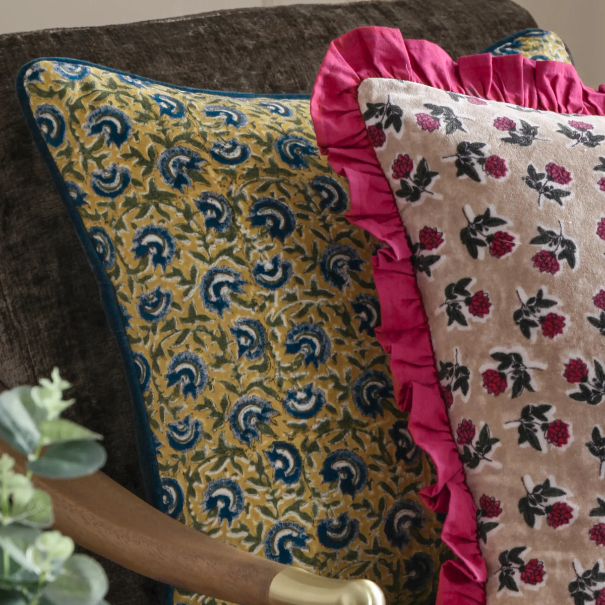 Kemble 100% Cotton Violet / Cerise Cushion Cover or Filled Cushion 45cm x 45cm - additional product view 7