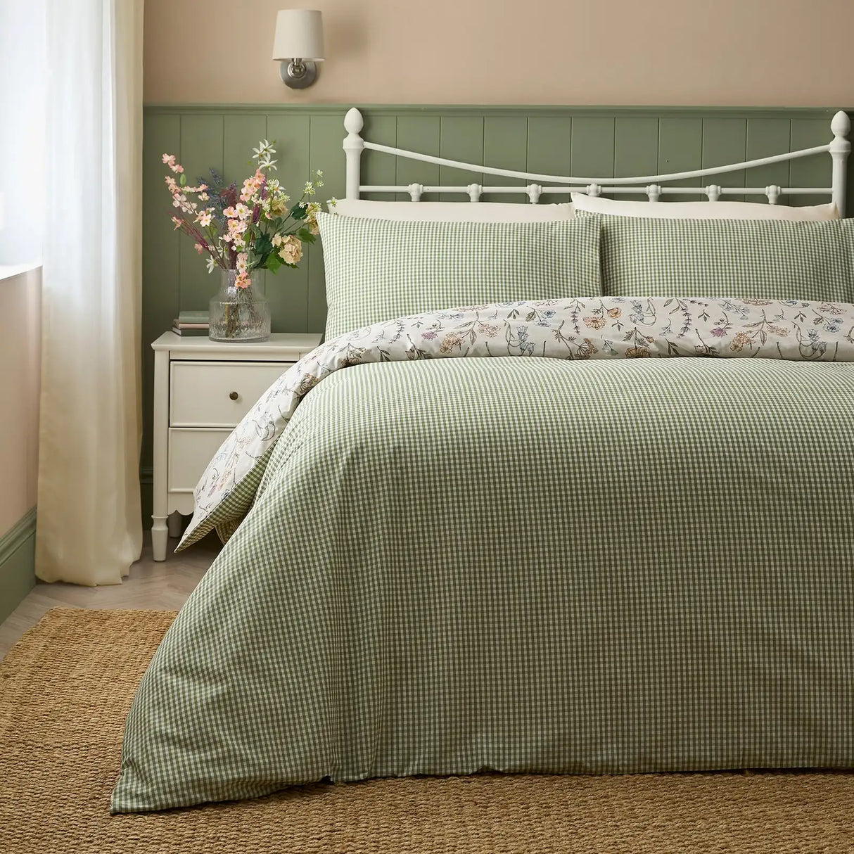 Meadow Floral Multi Polycotton Duvet Cover Set - product image 4