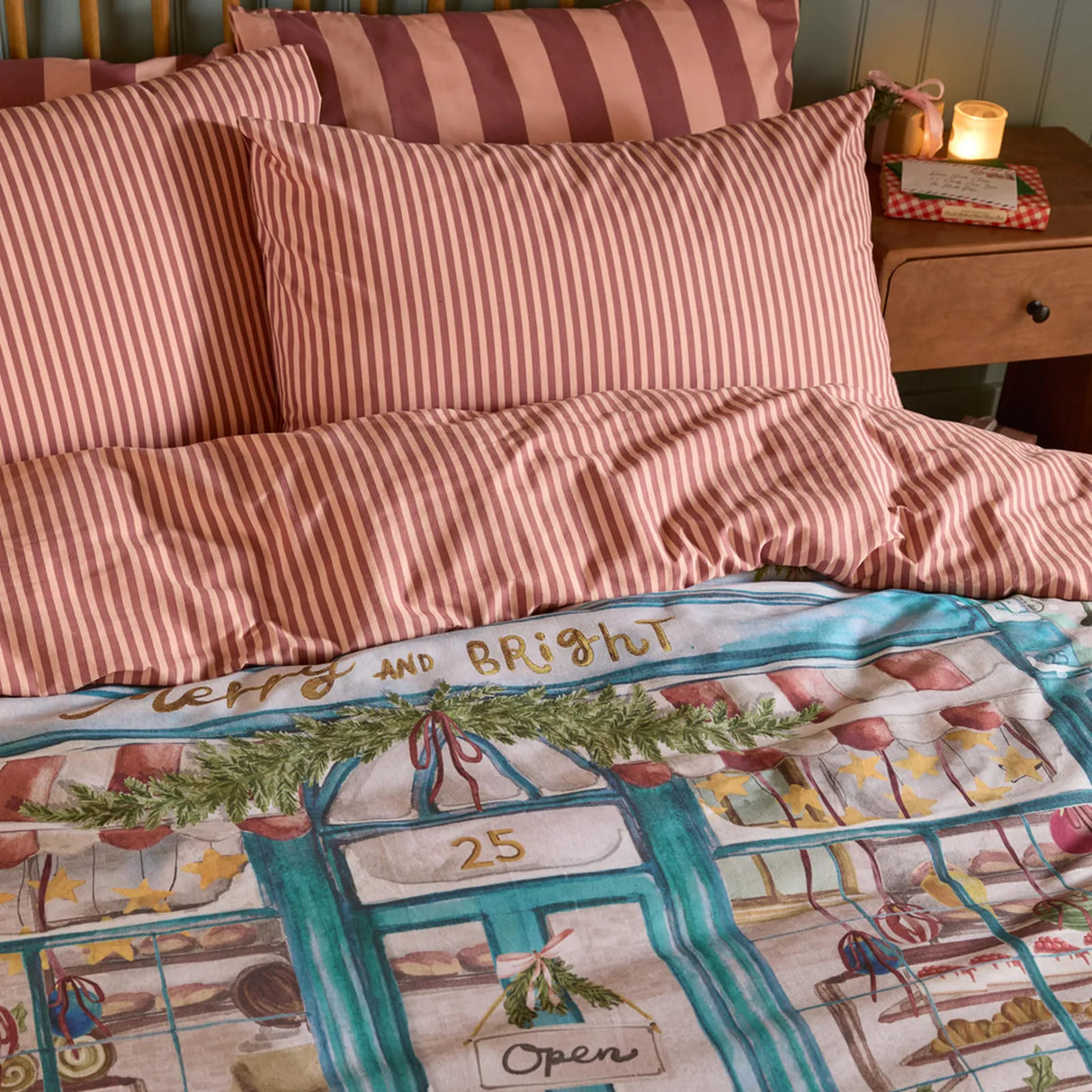 Merry & Bright Reversible Christmas Duvet Cover Set image 2